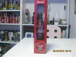 Coca Cola Sevgililer günü kutulu şişe
