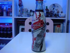 Coca Cola  England saat kulesi şişesi Hong Kong