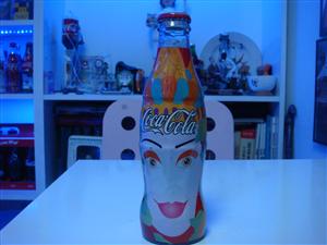 Coca Cola İtalya  Gülenyüz şişesi