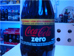 Coca Cola almanya 2012 euro football şişesi ön yüz