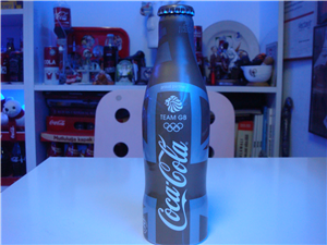 2012 İngiltere Alüminyum Olimpiyat şişesi